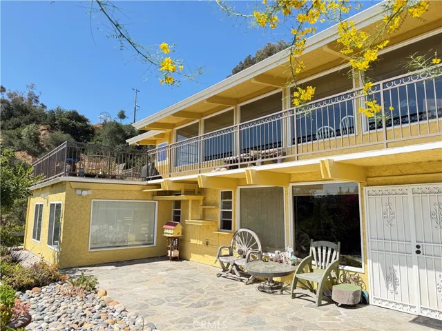 401 1/2 W. Skyline Drive, La Habra Heights, California 90631