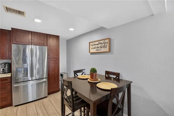 435 W 9th B3, Upland, California 91786