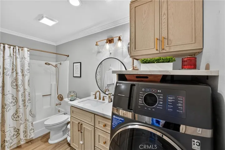 435 W 9th B3, Upland, California 91786