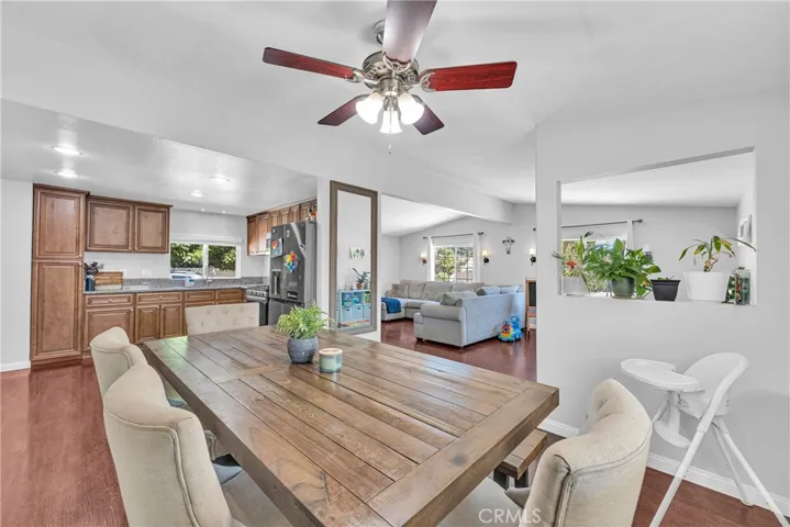 30110 La Puerta, Homeland, California 92548