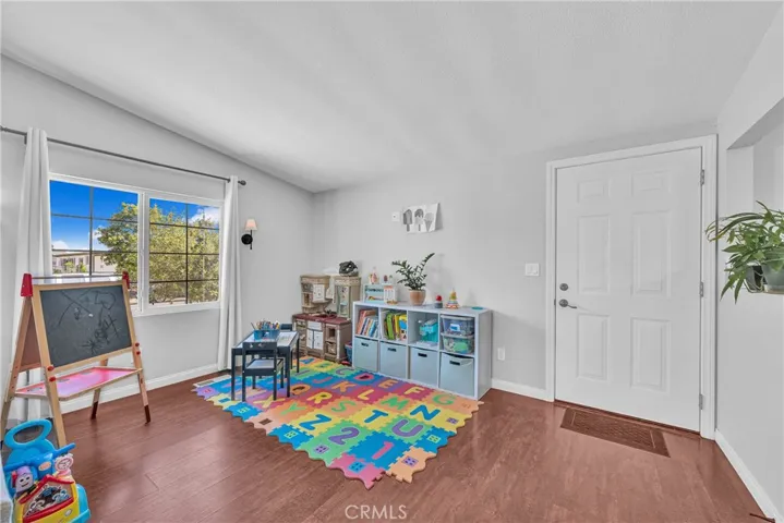30110 La Puerta, Homeland, California 92548