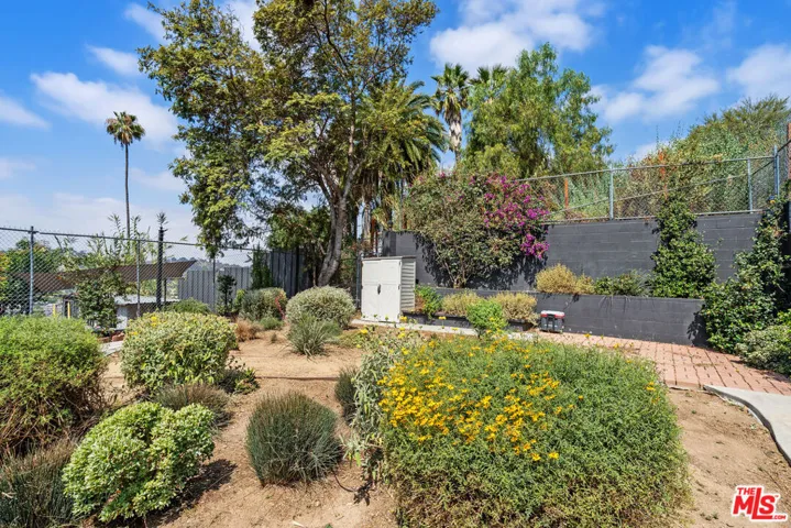 3627 Loosmore Street, Los Angeles, California 90065