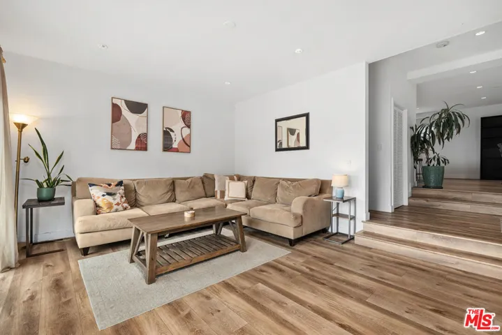 3627 Loosmore Street, Los Angeles, California 90065