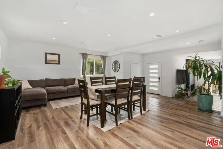 3627 Loosmore Street, Los Angeles, California 90065