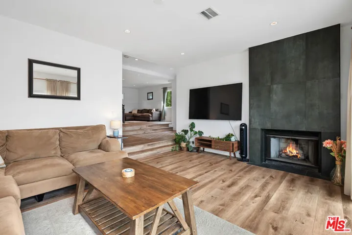3627 Loosmore Street, Los Angeles, California 90065