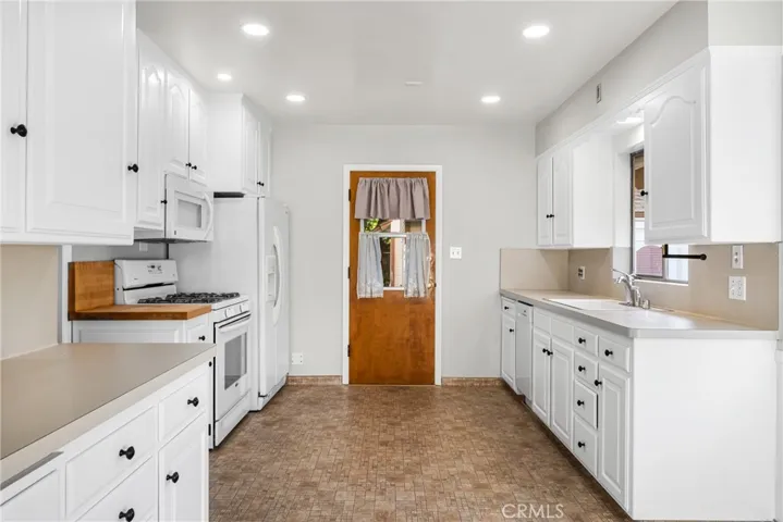 243 N Grand Street, Orange, California 92866