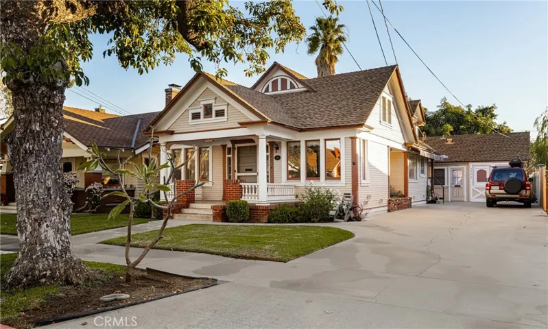 243 N Grand Street, Orange, California 92866