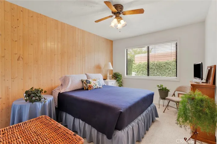 17994 Pine Street, Hesperia, California 92345
