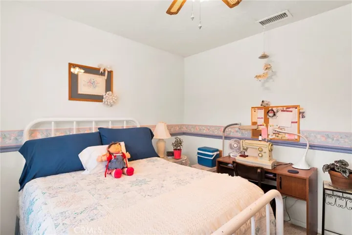17994 Pine Street, Hesperia, California 92345