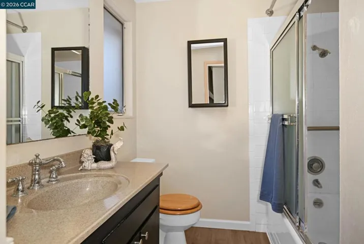 ADU Full. Bathroom