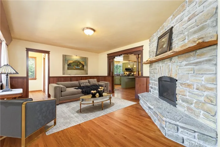 370 Pacific Avenue, Paso Robles, California 93446