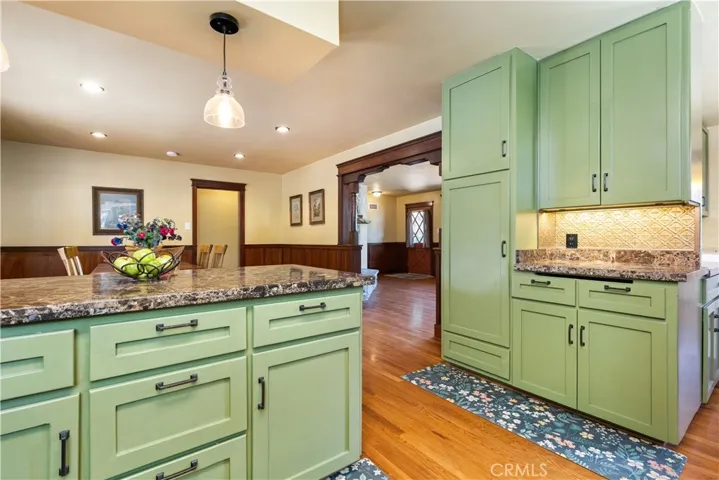370 Pacific Avenue, Paso Robles, California 93446