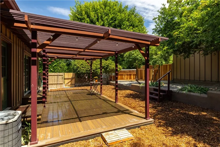 370 Pacific Avenue, Paso Robles, California 93446