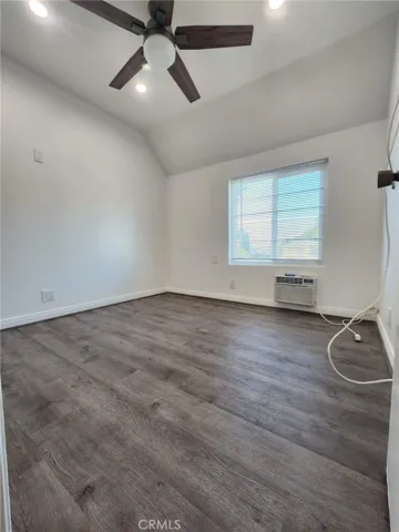 5 Dover, Irvine, California 92604