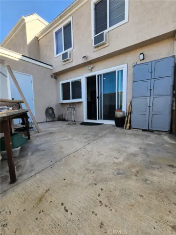5 Dover, Irvine, California 92604