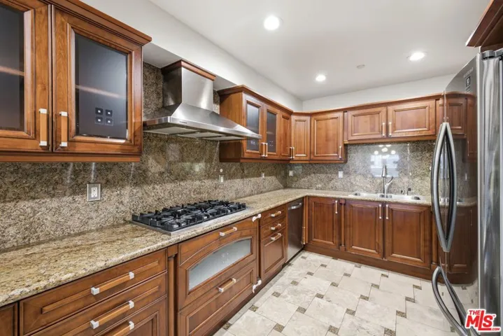 1838 Westholme Avenue 203, Los Angeles, California 90025