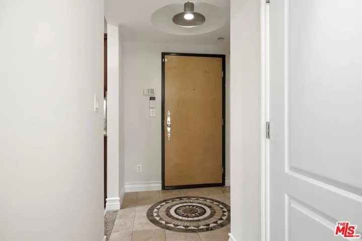 1838 Westholme Avenue 203, Los Angeles, California 90025
