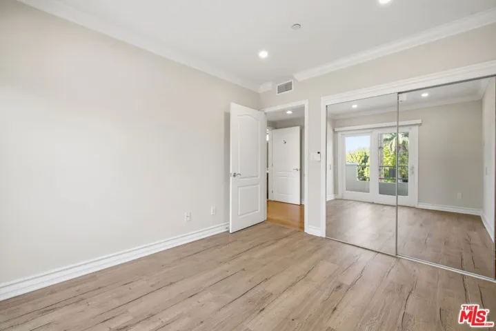 1838 Westholme Avenue 203, Los Angeles, California 90025