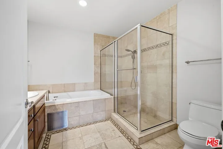 1838 Westholme Avenue 203, Los Angeles, California 90025