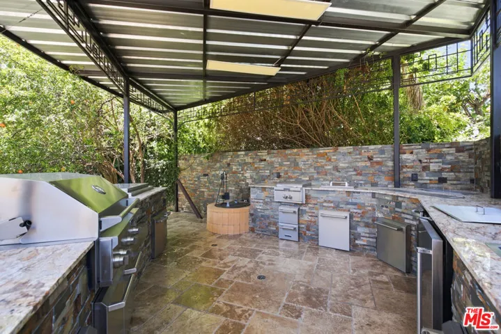 8739 Mclennan Avenue, Los Angeles, California 91343