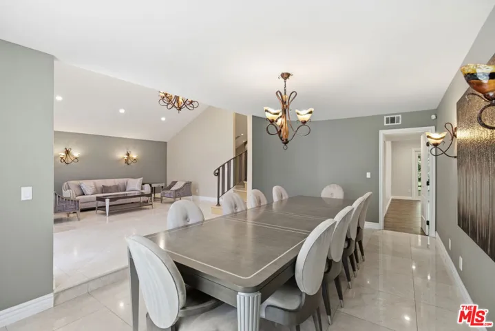 8739 Mclennan Avenue, Los Angeles, California 91343