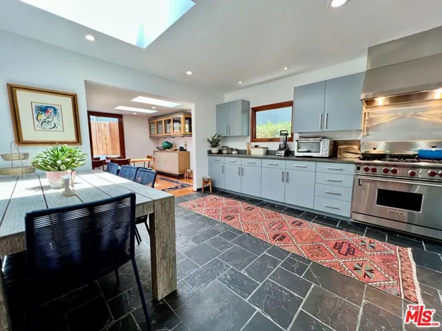 10327 Lorenzo Drive, Los Angeles, California 90064