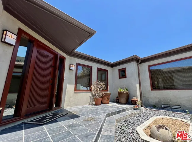 10327 Lorenzo Drive, Los Angeles, California 90064