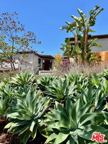 10327 Lorenzo Drive, Los Angeles, California 90064