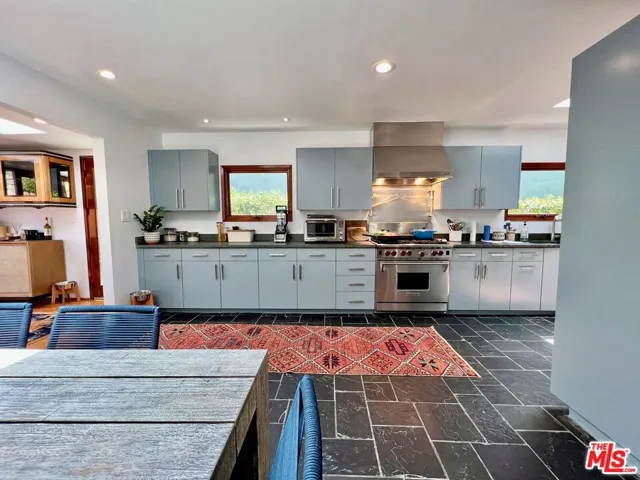 10327 Lorenzo Drive, Los Angeles, California 90064