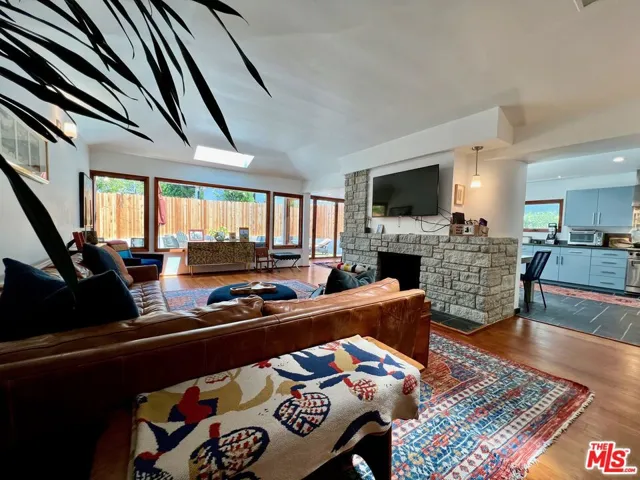 10327 Lorenzo Drive, Los Angeles, California 90064