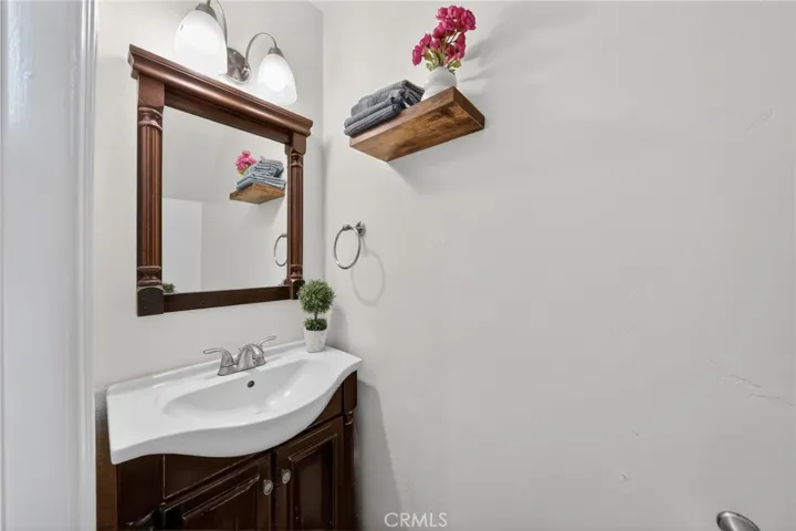 4842 Carmonita, Yorba Linda, California 92886