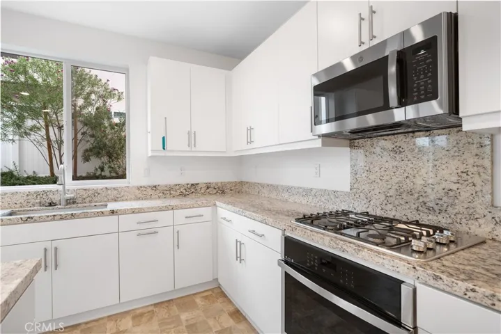 542 Colorado Drive, Rialto, California 92377