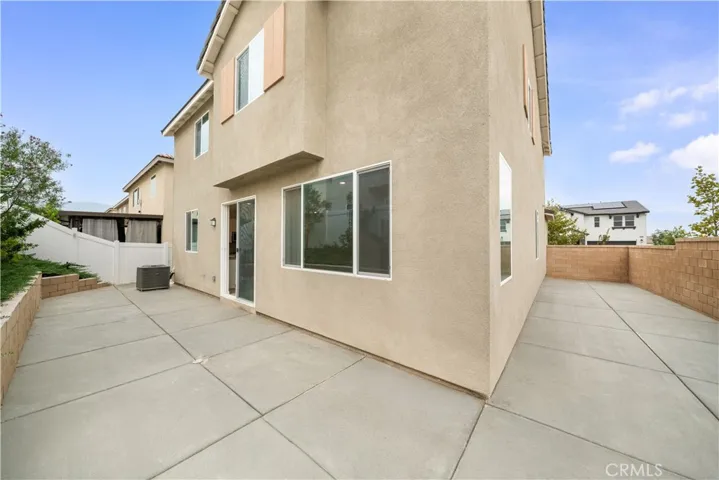 542 Colorado Drive, Rialto, California 92377