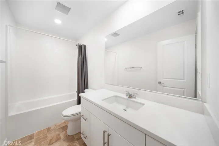 542 Colorado Drive, Rialto, California 92377