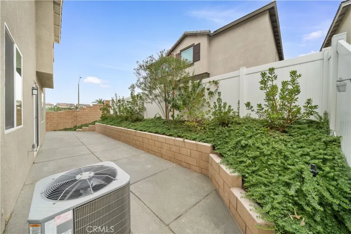 542 Colorado Drive, Rialto, California 92377
