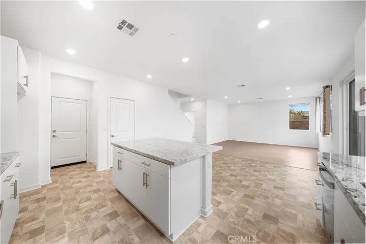 542 Colorado Drive, Rialto, California 92377