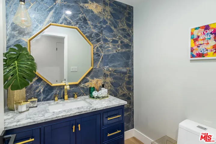4821 Heaven Avenue, Los Angeles, California 91364