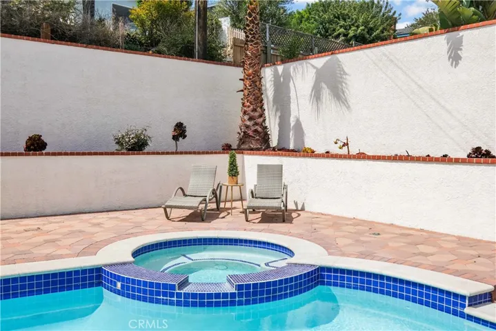 27135 Shorewood Road, Rancho Palos Verdes, California 90275