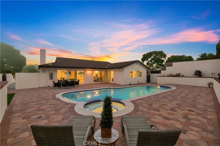 27135 Shorewood Road, Rancho Palos Verdes, California 90275