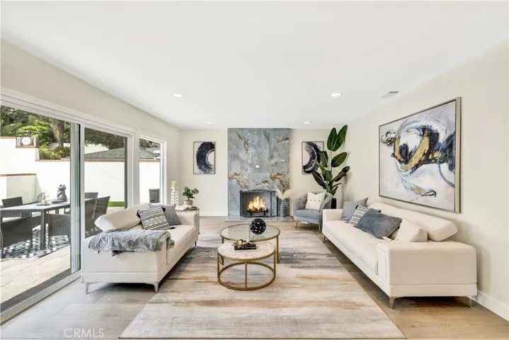 27135 Shorewood Road, Rancho Palos Verdes, California 90275