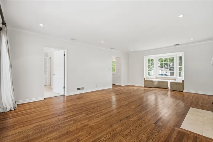 1536 Bradbury Road, San Marino, California 91108