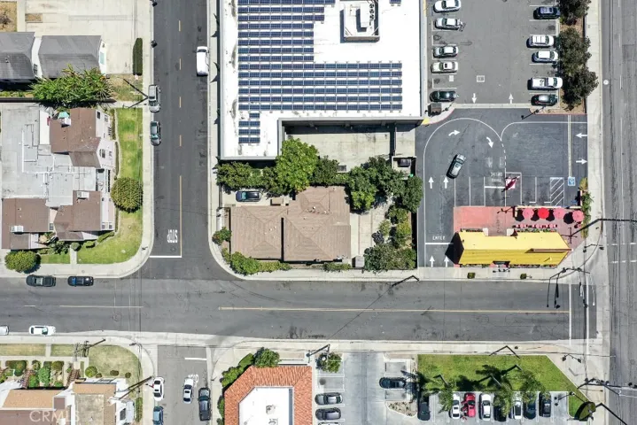13861 Pine St., Westminster, California 92683