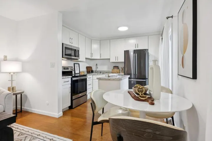 255 S Rengstorff Avenue 161, Mountain View, California 94040