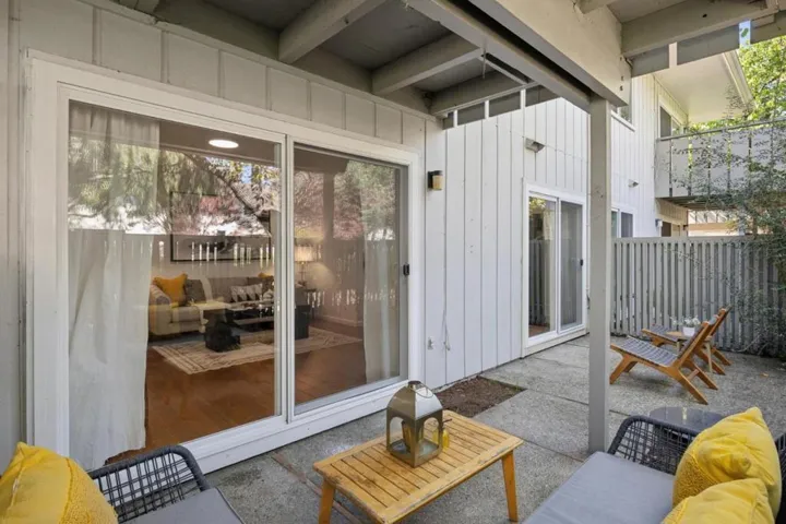 255 S Rengstorff Avenue 161, Mountain View, California 94040