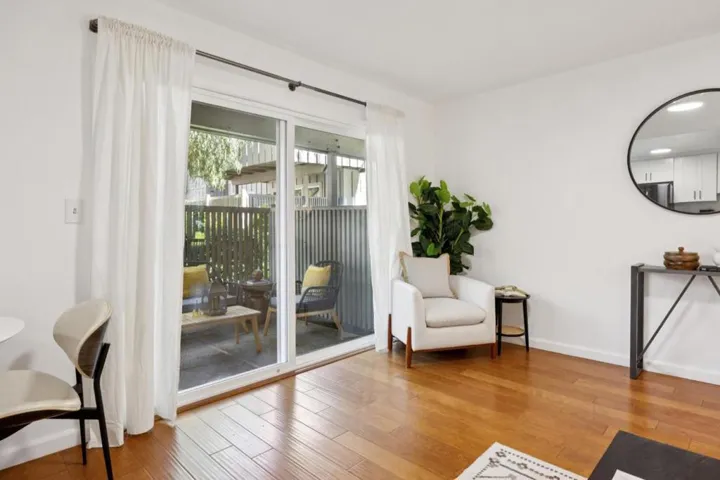 255 S Rengstorff Avenue 161, Mountain View, California 94040