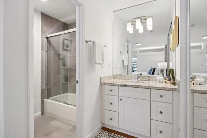 255 S Rengstorff Avenue 161, Mountain View, California 94040