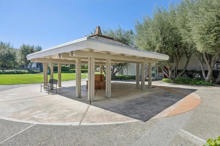 255 S Rengstorff Avenue 161, Mountain View, California 94040