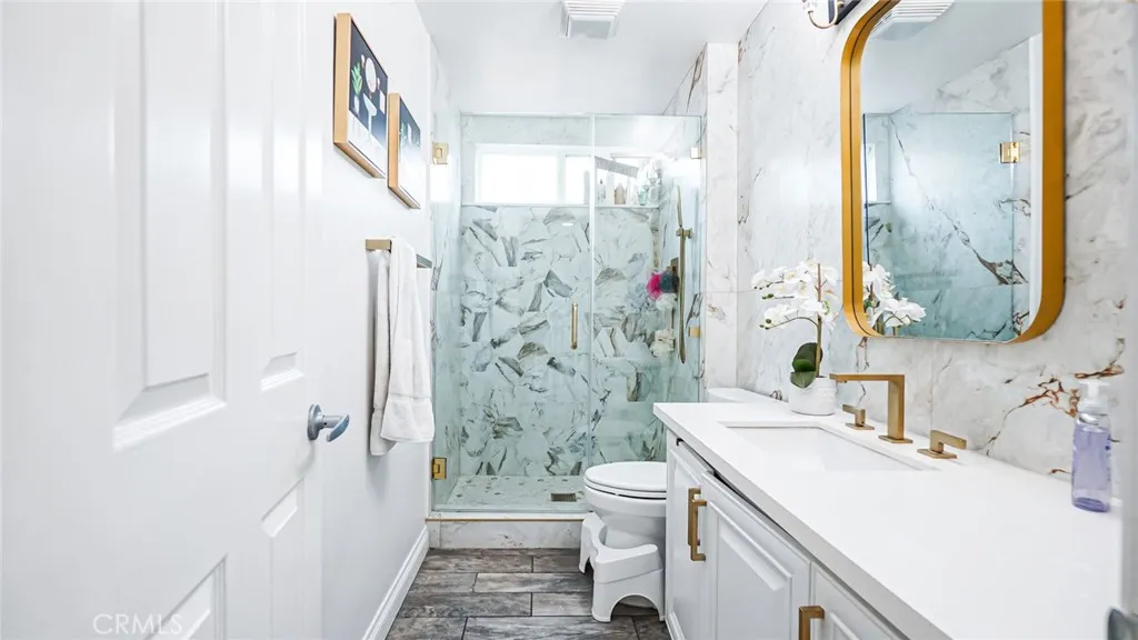 Downstairs bathroom