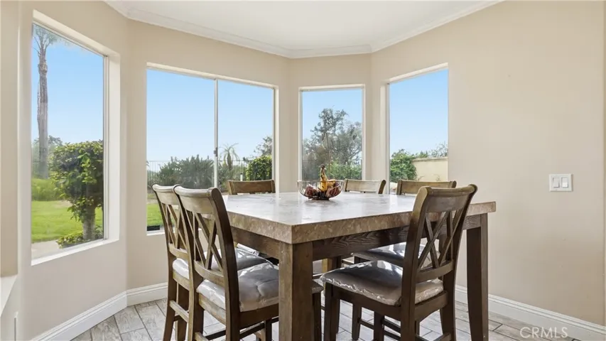 20 Monte Diablo, Pomona, California 91766