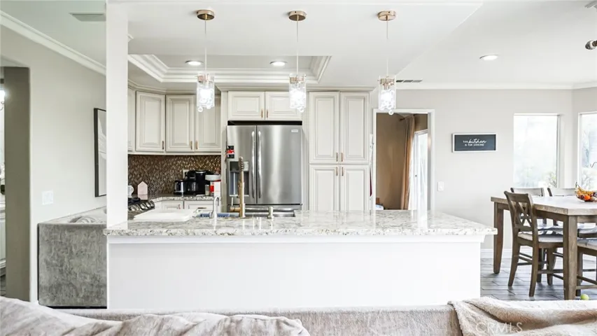 20 Monte Diablo, Pomona, California 91766